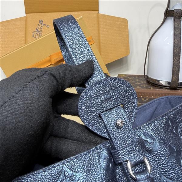 2026120181643549 130